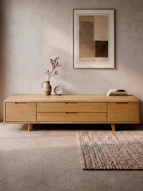TV-Schrank aus Massivholz Eiche natur 180 cm Portofino