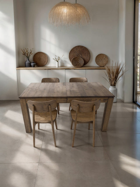 Ausziehbarer Esstisch aus Eiche massiv rauchig geölt 160–310 cm Sorrento