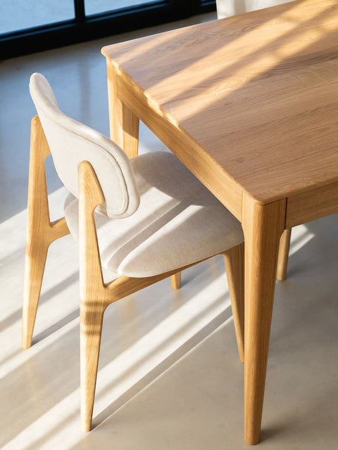 Ausziehbarer Esstisch aus Eiche massiv Natur Luca