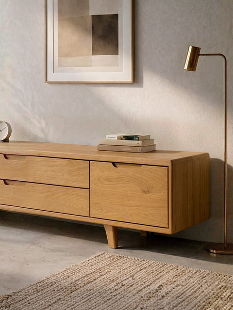 TV-Schrank aus Massivholz Eiche natur 180 cm Portofino