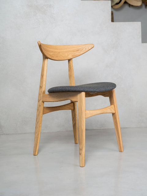 Esszimmerstuhl aus Eiche massiv Natur weicher Sitz 75 cm Positano