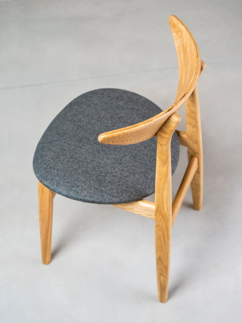 Esszimmerstuhl aus Eiche massiv Natur weicher Sitz 75 cm Positano