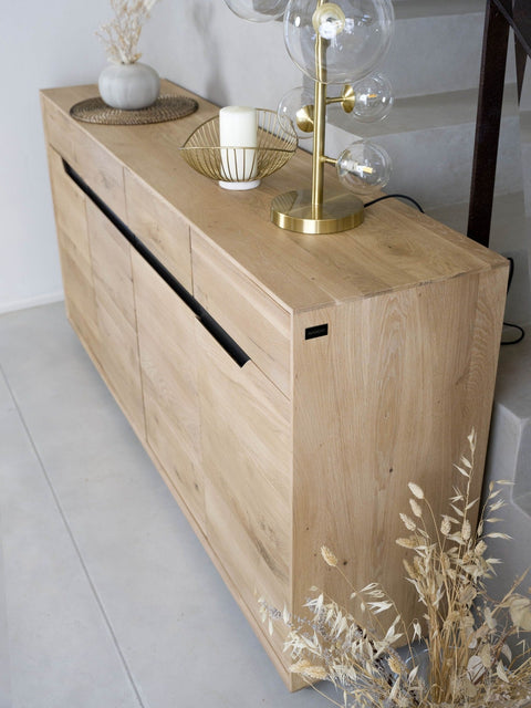 Sideboard aus massiver Eiche weiß geölt 180 cm Adena