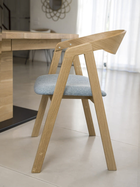 Stuhl aus Eiche massiv Natur weicher Sitz 79 cm Sorano