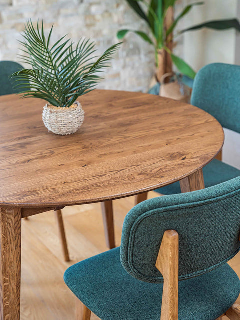 Ausziehbarer Esstisch aus massivem Eichenholz Braun modern Sun