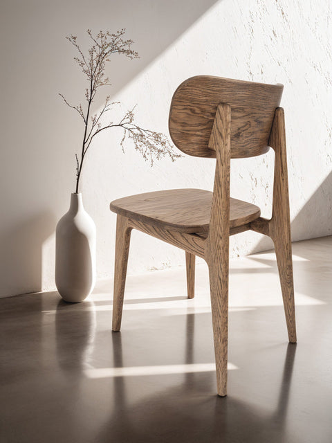 Esszimmerstuhl aus rauchig geölter Massiveiche 80 cm Paolo