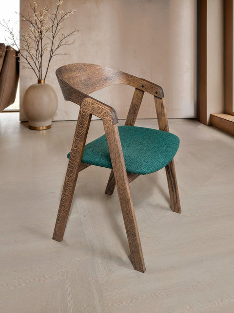 Stuhl aus Eiche massiv rauchig geölt 79 cm weicher Sitz Sorano